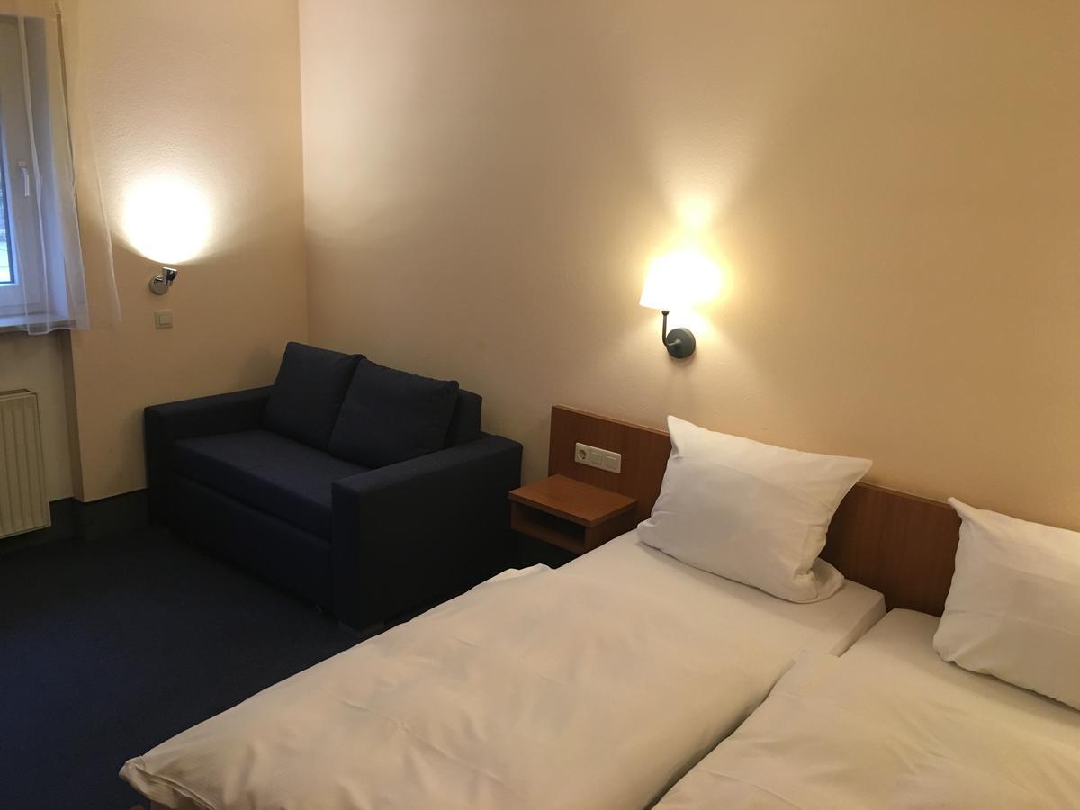 Zip Hotel Lingenfeld Pokoj fotografie